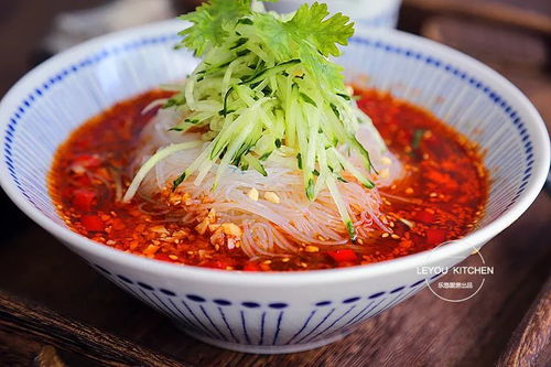 涼拌粉絲秘笈 一碗料汁定乾坤，爽滑開胃秒光盤